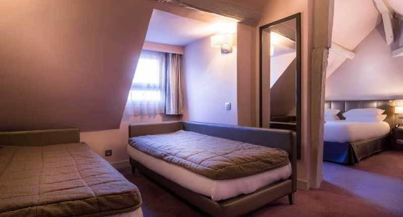Hotel Massena Parigi